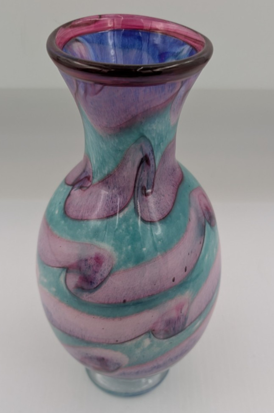 Pairpoint Glass Hand Blown Swirl Vase Green Purple Pink 9-3/4" Signed